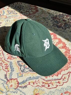 New Era 9FORTY Detroit Tigers x Michigan State Spartans Green Adjustable Cap